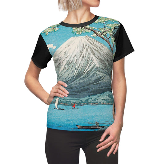 Mount Fuji Printed T-Shirt | Black Short Sleeve Tee for Woman | Playera Impresa con el Monte Fuji